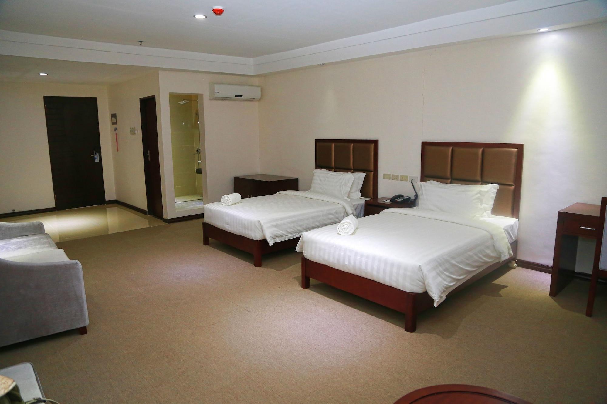 Big Hotel Себу Экстерьер фото